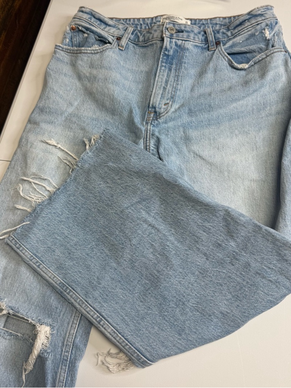 Abercrombie and Fitch Distressed Jeans Size 12 31" waist curve love 90's relaxed - Picture 5 of 14